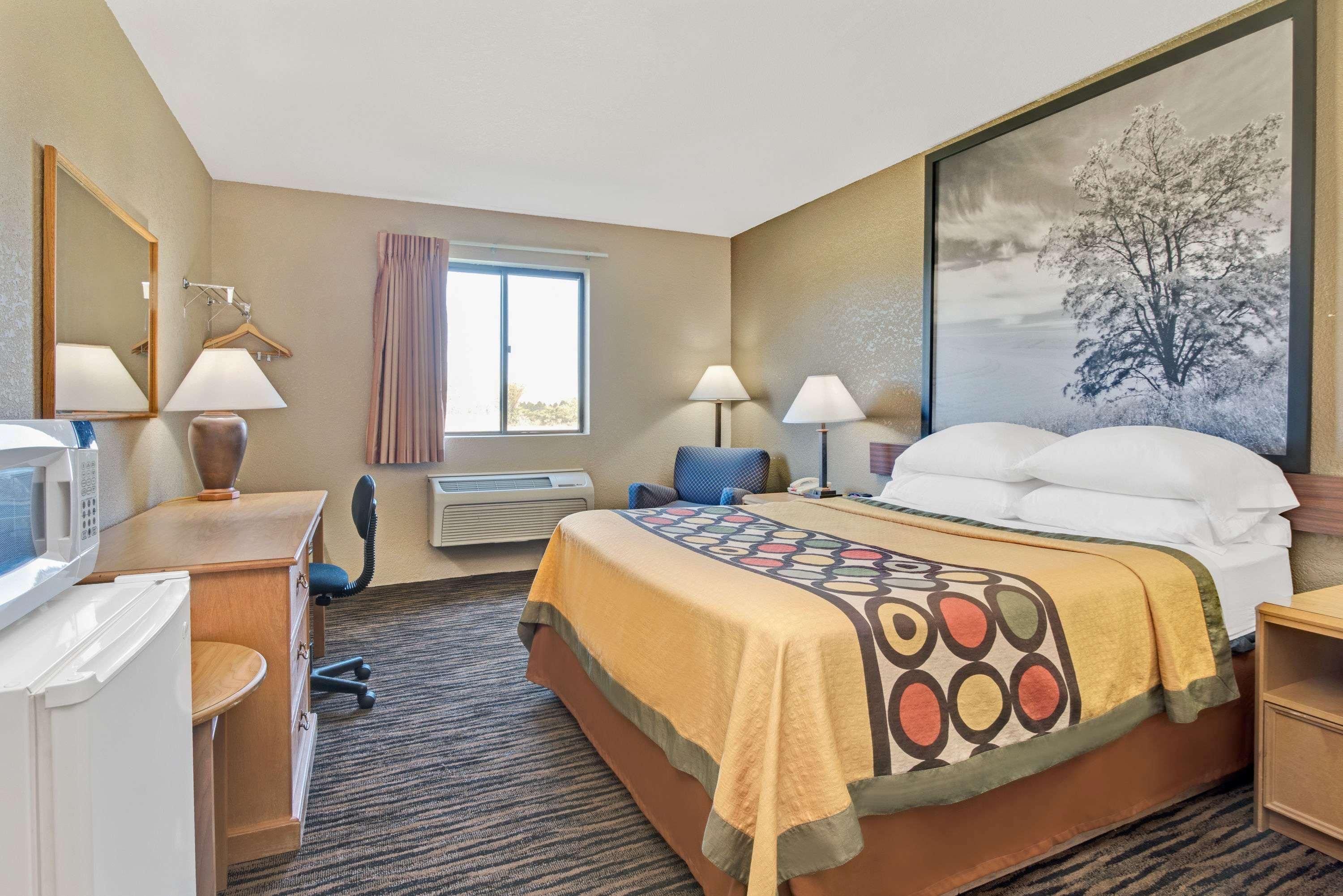 Super 8 By Wyndham Spokane/West Airway Heights Bagian luar foto