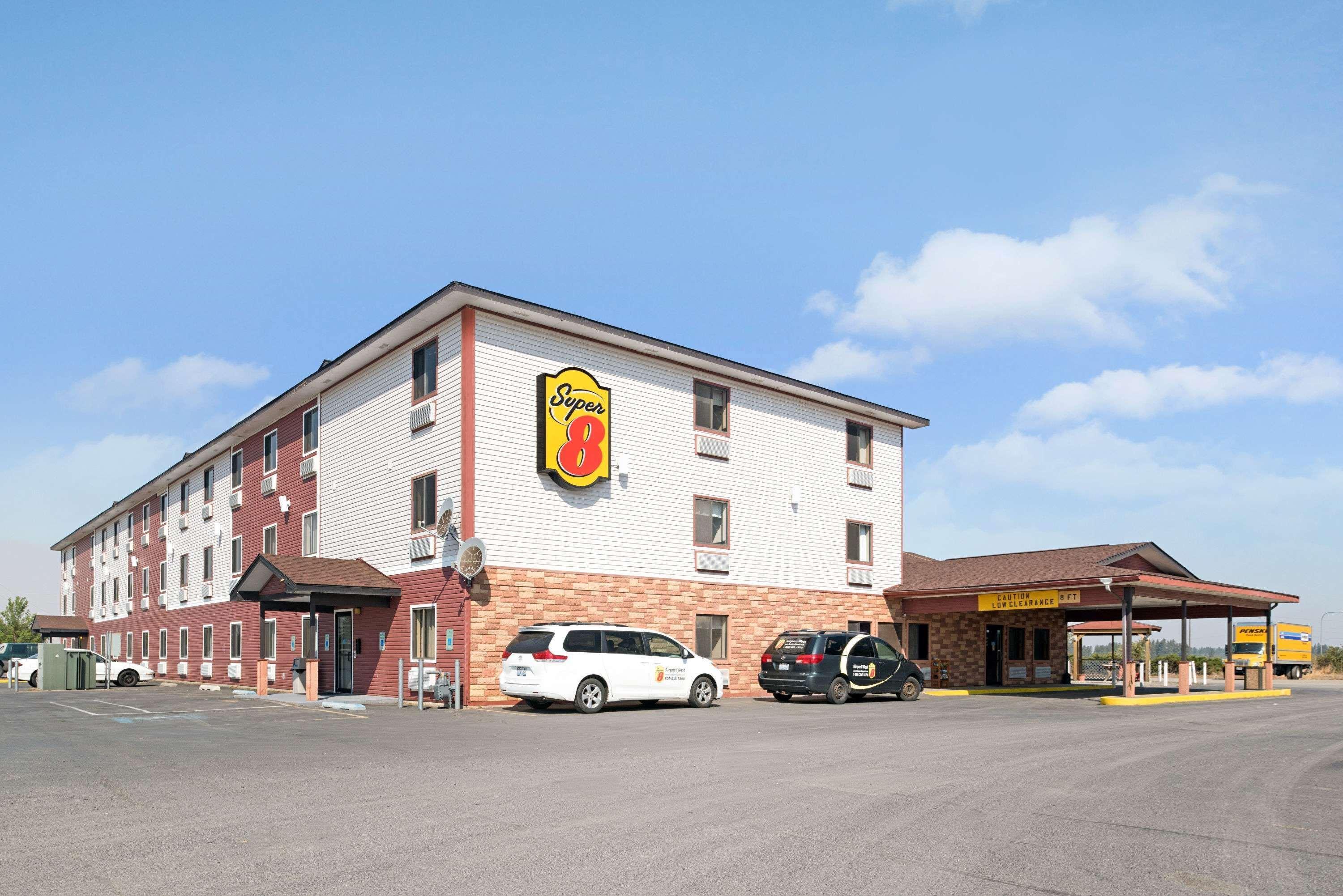 Super 8 By Wyndham Spokane/West Airway Heights Bagian luar foto
